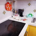 בית נופש Kris גיארדיני נאקסוס