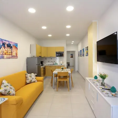 Kris Luxury Giardini Naxos
