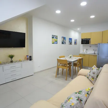 Kris Luxury Casa de Férias Giardini Naxos
